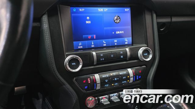 Ford Mustang Coupe 2020 — фото 15