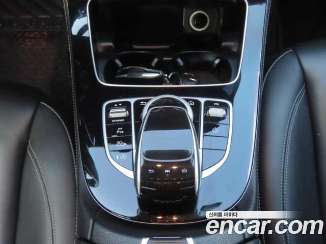 Mercedes-Benz E-Class (W213) E220d 4MATIC Exclusive 2018 — фото 17