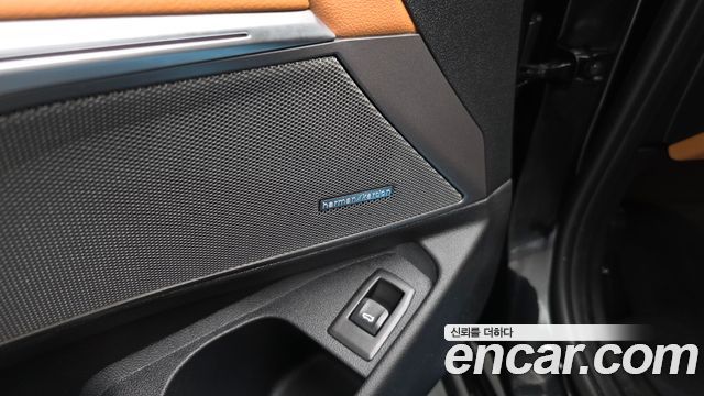 BMW 3 Series (G20) 320i M Sport 2025 — фото 36