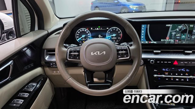 Kia Carnival (IV) Gasoline 7-Seater Hi-Limousine Signature 2022 — фото 12