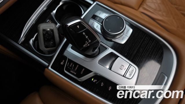 BMW 7 Series (G11) 730Ld xDrive M Sport 2021 — фото 9