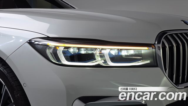 BMW 7 Series (G11) 730Ld xDrive M Sport 2021 — фото 22