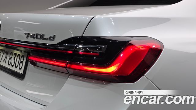 BMW 7 Series (G11) 730Ld xDrive M Sport 2021 — фото 23