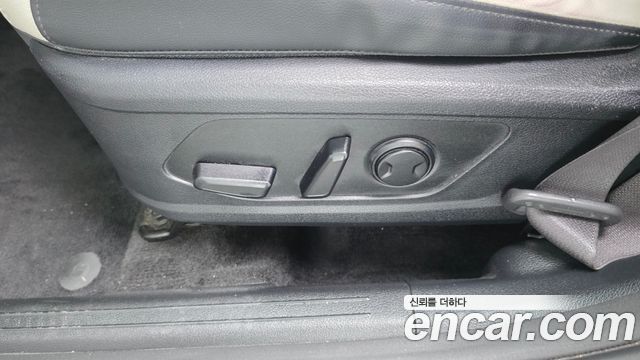 Kia Sportage (V) Gasoline 1.6 Turbo 2WD Nobleless Gravity 2022 — фото 32