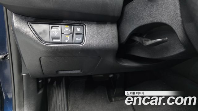 Genesis G70 2.0T Advanced 2020 — фото 22