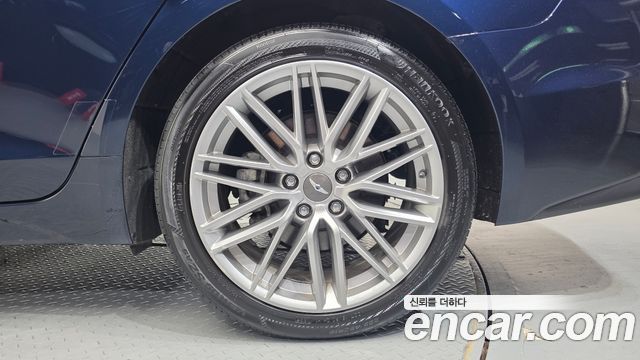 Genesis G70 2.0T Advanced 2020 — фото 27