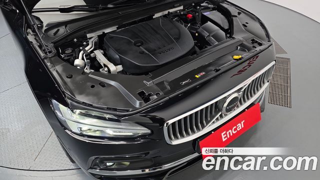 Volvo S90 B5 Ultimate Bright 2023 — фото 6