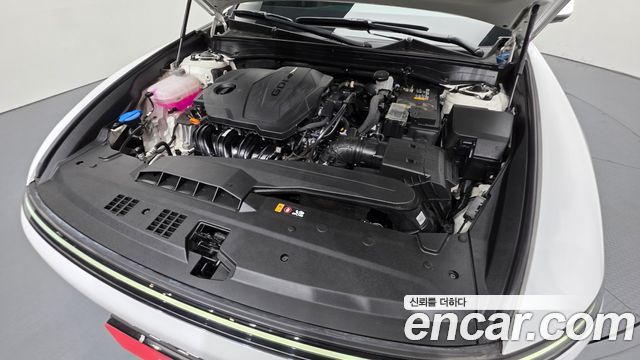 Hyundai Grandeur (GN7) 2,5 Gasoline 2WD Premium 2023 — фото 6