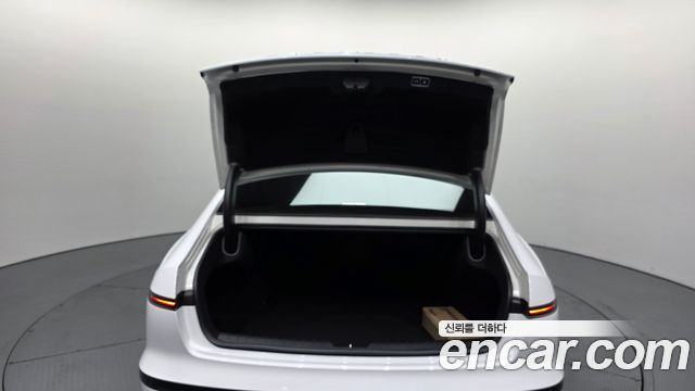 Hyundai Grandeur (GN7) 2,5 Gasoline 2WD Premium 2023 — фото 20