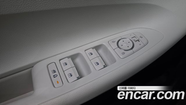 Hyundai Grandeur Hybrid (IG) Le Blanc 2023 — фото 28