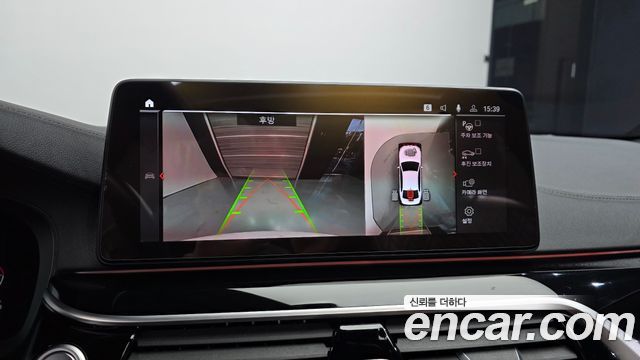 BMW 5 Series (G30) 523d xDrive M Sport 2021 — фото 16