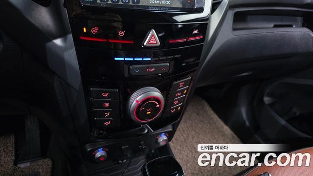 KG Mobility (SsangYong) Tivoli Armor Gear Plus 2WD 2019 — фото 17