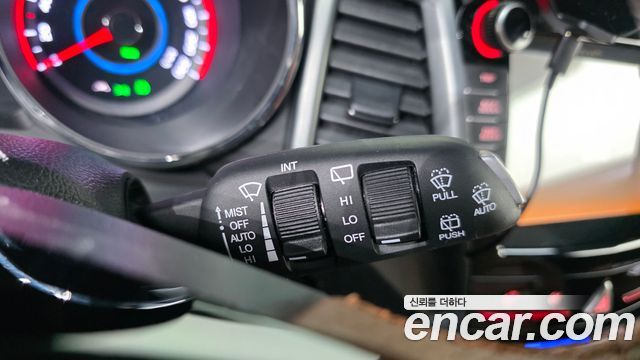 KG Mobility (SsangYong) Tivoli Armor Gear Plus 2WD 2019 — фото 29