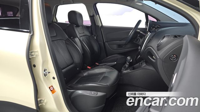 Renault Korea QM3 RE 2018 — фото 11