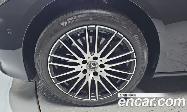 Mercedes-Benz C-Class (W206) C200 Avantgarde 2023 — фото 5