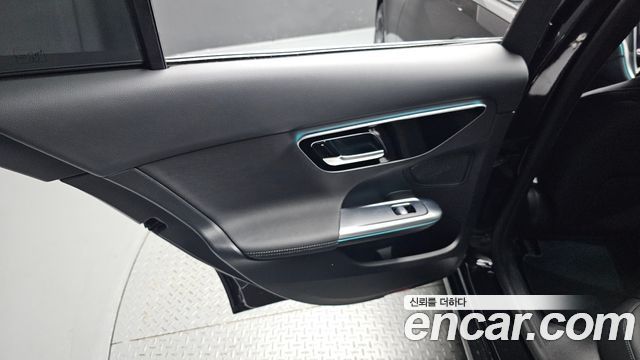 Mercedes-Benz C-Class (W206) C200 Avantgarde 2023 — фото 25
