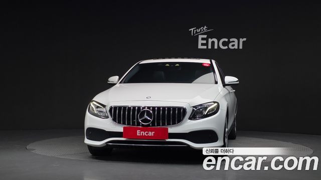 Mercedes-Benz E-Class (W213) E220d Avantgarde 2017 — фото 3