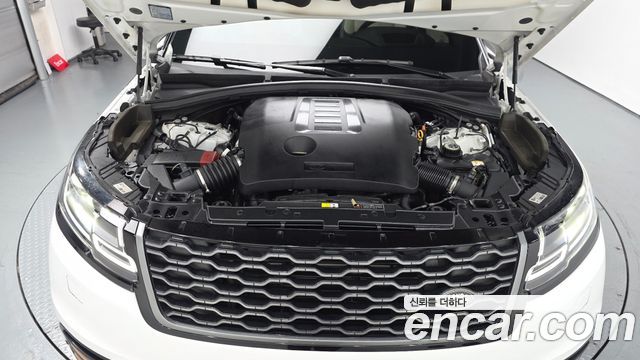 Land Rover Range Rover Velar 3.0 P400 R-Dynamic HSE 2022 — фото 6