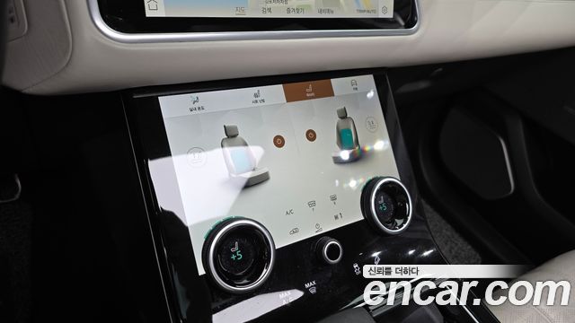 Land Rover Range Rover Velar 3.0 P400 R-Dynamic HSE 2022 — фото 16