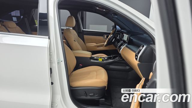 Kia Sorento (IV) Gasoline 2.5T 2WD Noblesse 2023 — фото 11