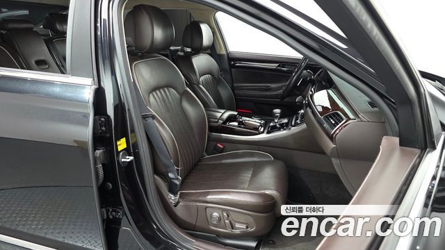 Genesis EQ900 3.3 T-GDI AWD Prestige 2018 — фото 15