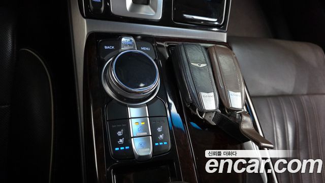 Genesis EQ900 3.3 T-GDI AWD Prestige 2018 — фото 20