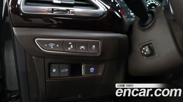 Genesis EQ900 3.3 T-GDI AWD Prestige 2018 — фото 24