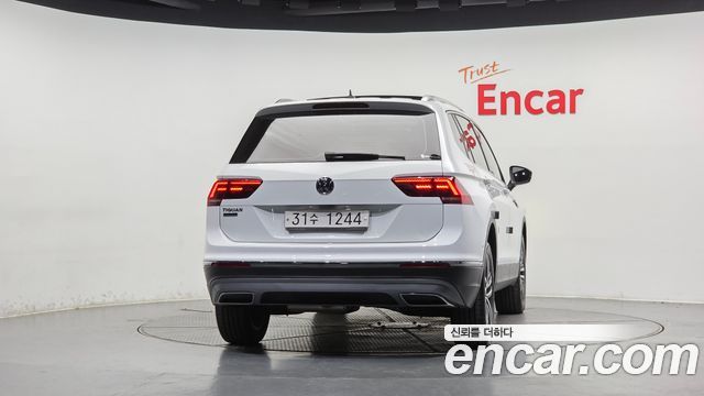 Volkswagen Tiguan Allspace 2.0 TDI Prestige 2018 — фото 4