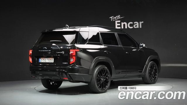 KG Mobility (SsangYong) Torres Gasoline 1.5 4WD Black Edition 2025 — фото 2