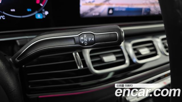 Mercedes-Benz GLS-Class (X167) Maybach GLS600 4MATIC 2025 — фото 9