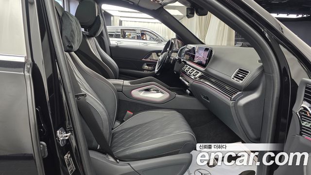 Mercedes-Benz GLS-Class (X167) Maybach GLS600 4MATIC 2025 — фото 11