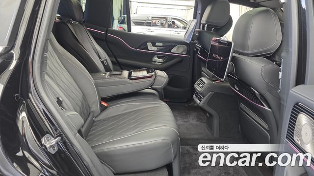 Mercedes-Benz GLS-Class (X167) Maybach GLS600 4MATIC 2025 — фото 12