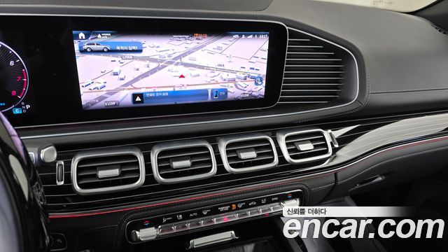 Mercedes-Benz GLS-Class (X167) Maybach GLS600 4MATIC 2025 — фото 14