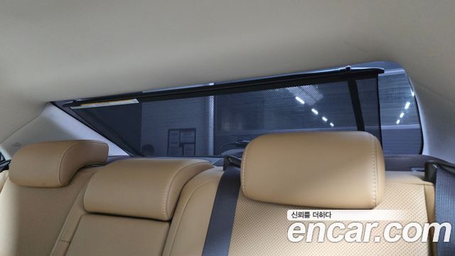 Lexus ES300h Supreme XV60 2017 — фото 27