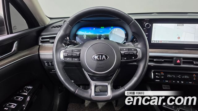 Kia K5 (III) 2.0 Noblesse 2021 — фото 13