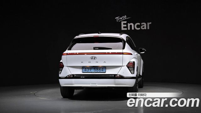 Hyundai Kona Electric (SX2) Long Range Inspiration 2023 — фото 4