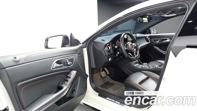 Mercedes-Benz CLA-Class (C117) CLA45 AMG 4MATIC 2018 — фото 10