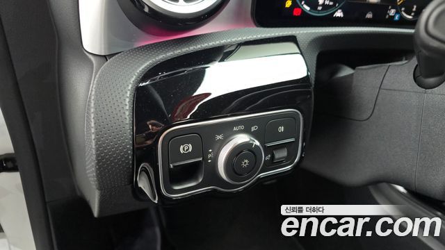 Mercedes-Benz CLA-Class (C118) CLA250 4MATIC 2023 — фото 28