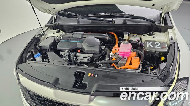 Kia Sportage Hybrid (V) Nobleless 2WD 2023 — фото 6
