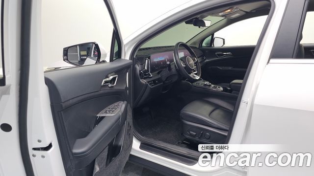 Kia Sportage Hybrid (V) Nobleless 2WD 2023 — фото 10