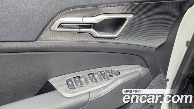Kia Sportage Hybrid (V) Nobleless 2WD 2023 — фото 30