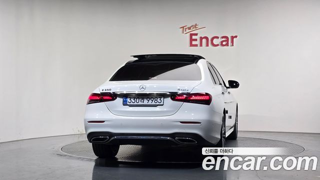Mercedes-Benz E-Class (W213) E350 4MATIC AMG Line 2022 — фото 4