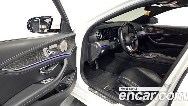 Mercedes-Benz E-Class (W213) E350 4MATIC AMG Line 2022 — фото 10