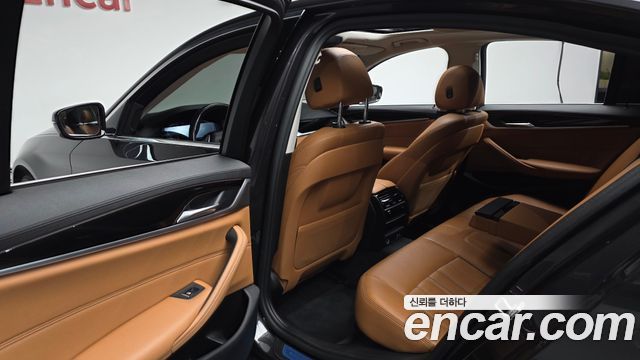 BMW 5 Series (G30) 520i Luxury 2020 — фото 12