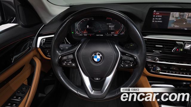 BMW 5 Series (G30) 520i Luxury 2020 — фото 13