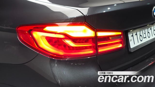 BMW 5 Series (G30) 520i Luxury 2020 — фото 23