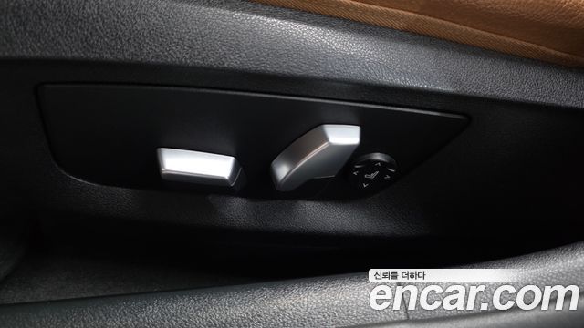 BMW 5 Series (G30) 520i Luxury 2020 — фото 32