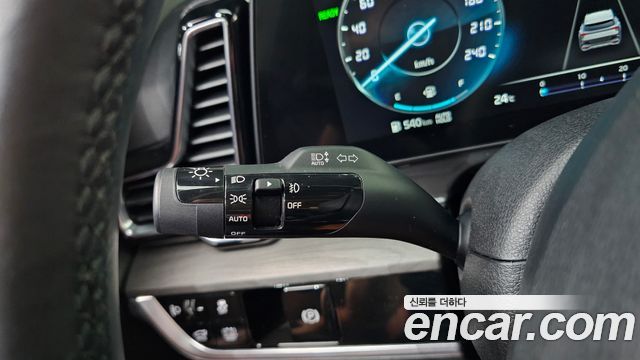 Kia Sportage Hybrid (V) Signature 2WD 2023 — фото 30