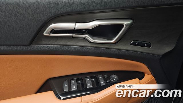 Kia Sportage Hybrid (V) Signature 2WD 2023 — фото 33