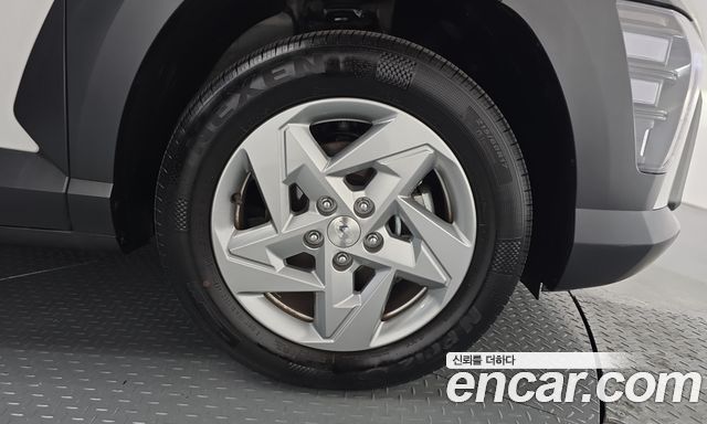 Hyundai Kona (SX2) Gasoline 1.6 Turbo 2WD Premium 2024 — фото 21